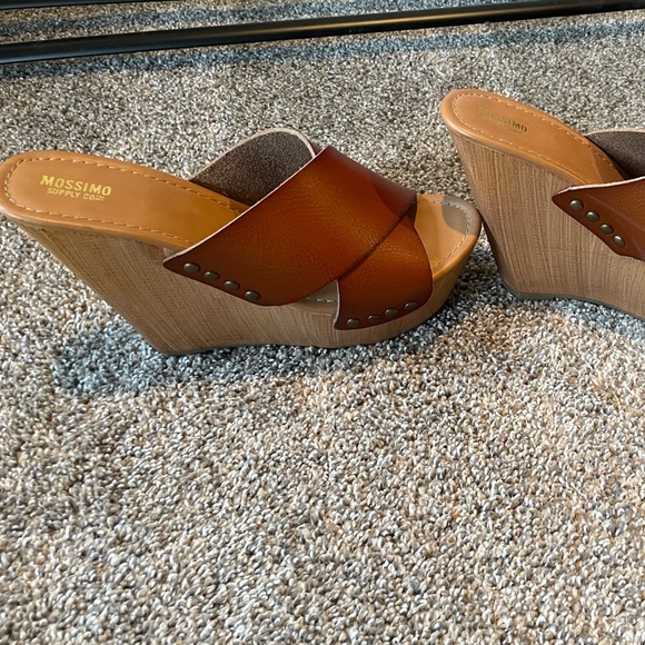 Brown wedges - Picture 4 of 4